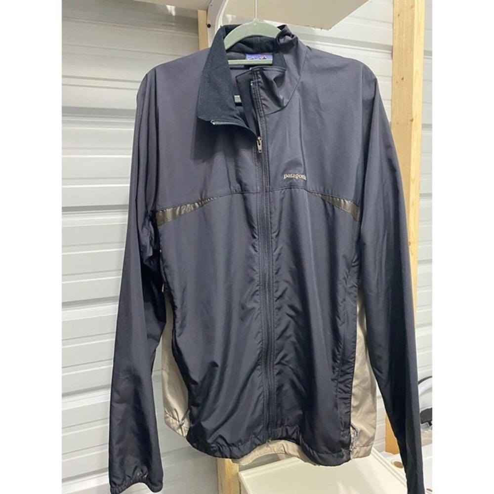 Mens Patagonia Lightweight Jacket Size Large